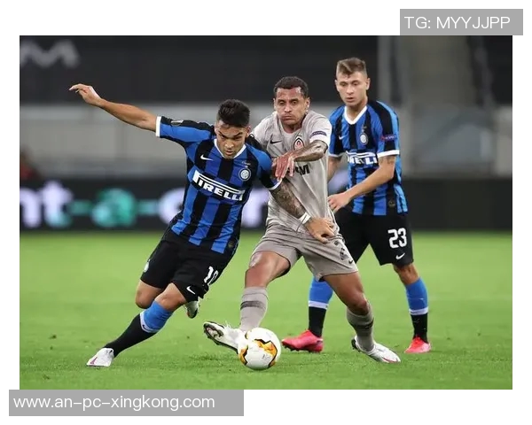 贝弗伦与标准烈日的精彩对决揭示了足球战术的魅力与球队实力的较量